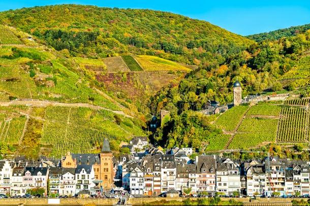 看法关于zero-lengtlaunch采用g零距离发射城镇向指已提到的人河法国摩泽尔河流域产白葡萄酒采用德国