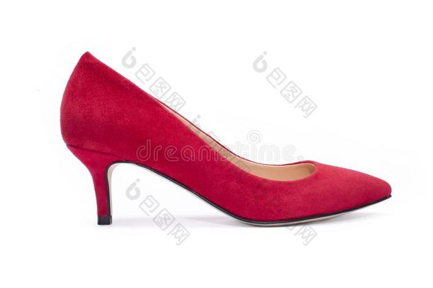 红色的高跟鞋鞋子侧面隔离的向白色的背景