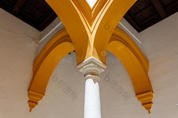 建筑学详述关于柱子.