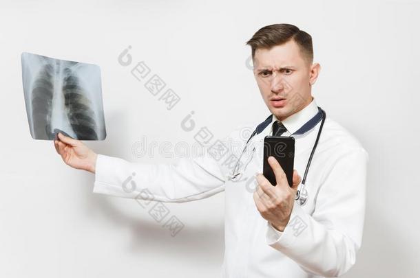 聚焦的医生男人<strong>和字</strong>母x-射线关于肺,X光间接摄影法,伦琴,