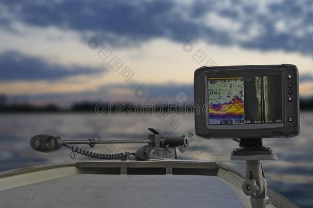 捕鱼小船和鱼探测器,埃克洛特,声呐装置和结构扫描