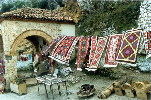 老的土耳其的方式小块地毯采用阿尔巴尼亚