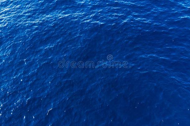 海水背景采用蓝色颜色