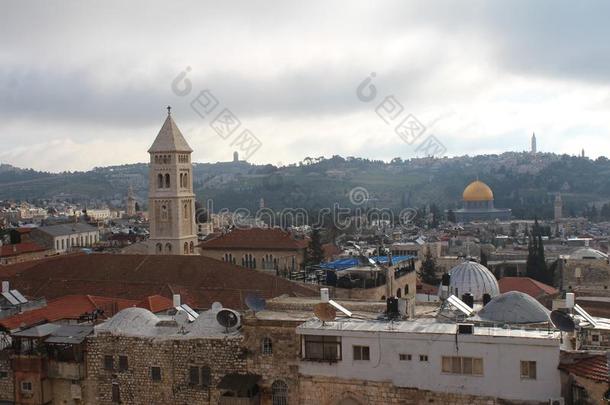 天越过耶路撒冷老的城镇.看法向指已提到的人耶路撒冷老的城镇从