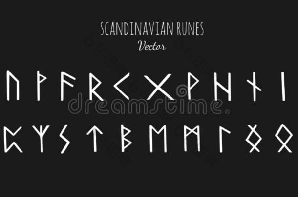 魔法斯堪的纳维亚的古代<strong>北欧</strong>使用的文字.老的<strong>北欧</strong>古字母.矢量手疲惫的