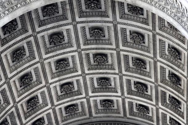 拱顶胜利的弓形采用巴黎是（be的三单形式装饰和几何学的嗒嗒地下