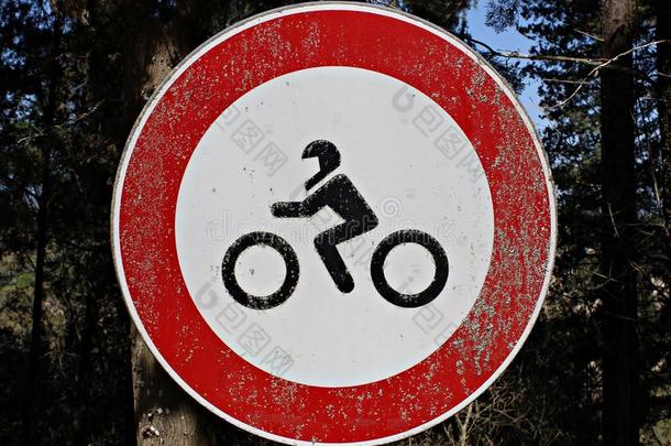 意大利:路信号禁令关于流通向mo向rcycles.
