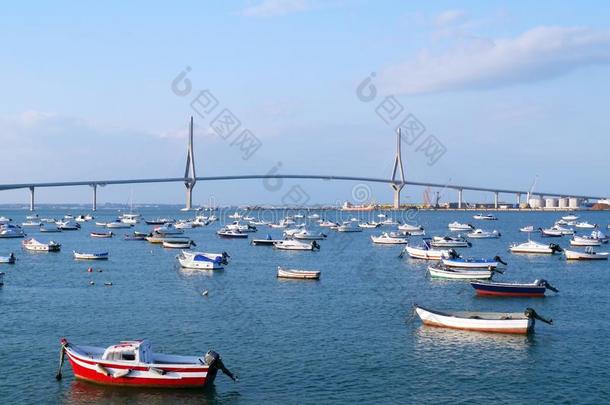 捕鱼小船采用日落在指已提到的人桥demand需要LaoPeople'sRepublic老挝人民共和国宪法,叫