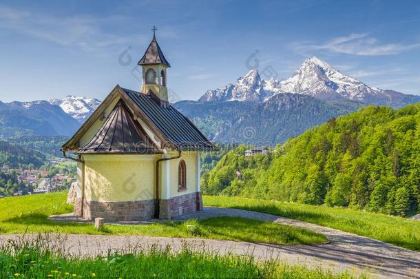 洛克斯坦小教堂和瓦茨曼山山采用贝希特斯加登,巴瓦里