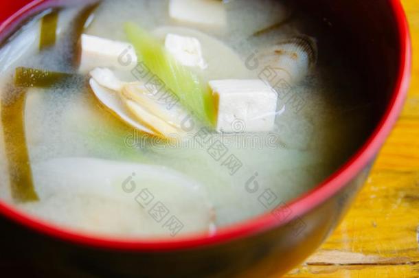日本人烹饪--日本豆面酱汤