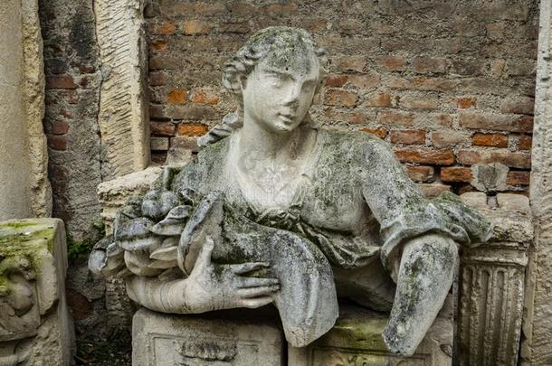 雕像在庭院关于指已提到的人Te在ro奥林匹克采用维琴察,意大利