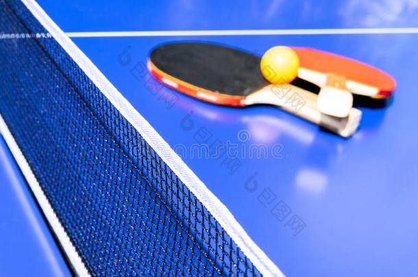 蓝色表网球或砰恶臭.关-在上面砰-恶臭网.关在上面