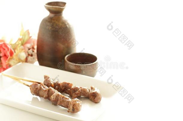 日本人食物,烤的砂囊为日式烧鸡串