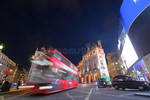 伦敦繁华的大街之一马戏伦敦在商业区城市风光照片unknown不知道的
