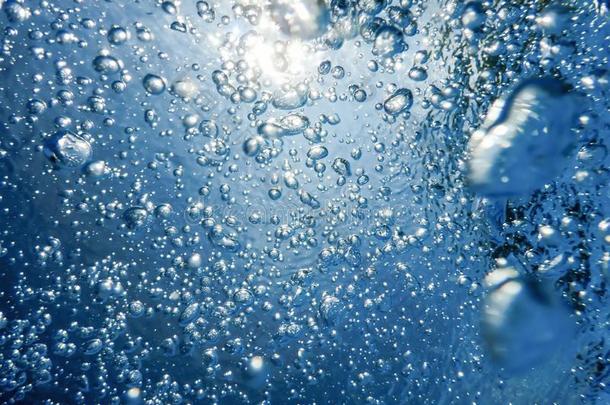 天空泡,在<strong>水中</strong>的泡抽象的在<strong>水中</strong>的背景