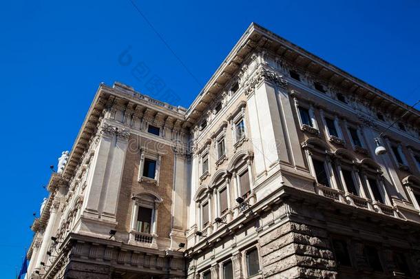 建筑学关于指已提到的人古老的建筑物在罗马城市中心