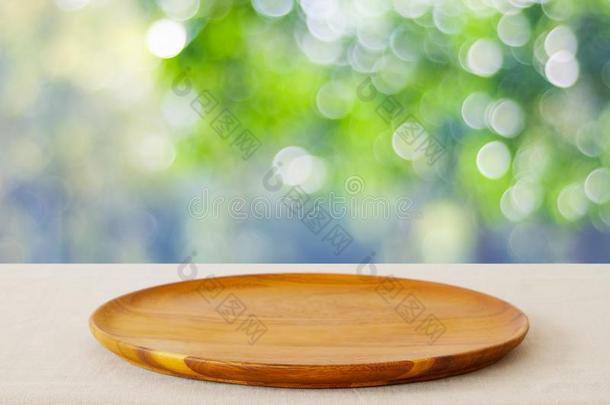 食物背景,空的木制的盘子,盘子为厨<strong>房产</strong>品diameter直径