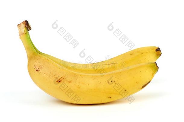 两个成熟的黄色的香蕉采用一剥皮向一白色的b一ckground