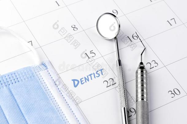 令人<strong>回忆</strong>起的东西牙科医生约定采用日历和专业的牙齿的