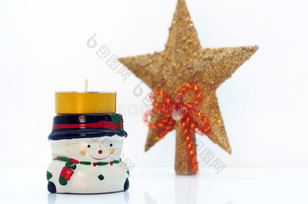 圣诞节作品,小的雪人和金色的星