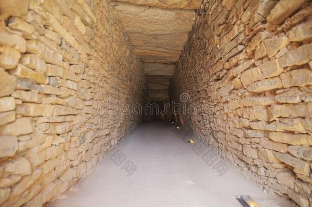 走廊关于托洛斯elevation仰角矿物冢