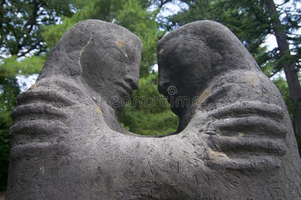美丽的石头雕像采用sandwic三明治米歇尔公园卢加诺