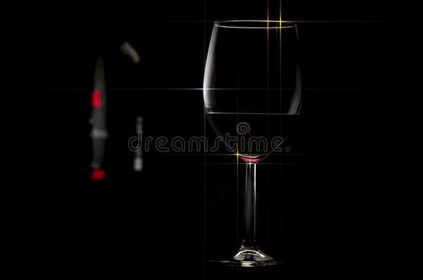 红色的葡萄酒瓶子和玻璃关于葡萄酒
