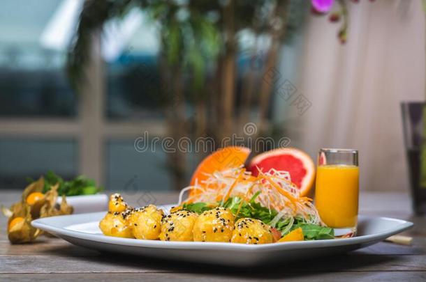 原始的甜的名册,日本人-方式餐后甜食,名册和甜的英语字母表的第3个字母