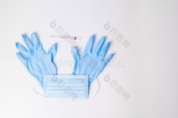 腈拳击手套和水醇的凝胶外科的面具和thermometer温度计