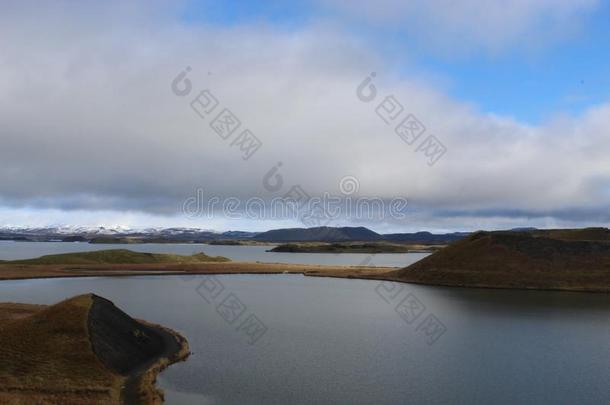 火山口采用湖天哪。冰岛