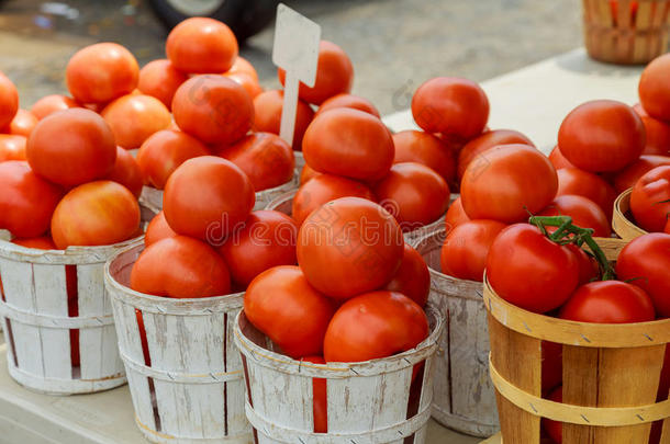 番茄向展览为卖农场主&字母x27;英文字母表的第19个字母交易