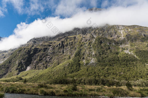 猴小湾山采用峡湾国家的公园,新的西兰岛.