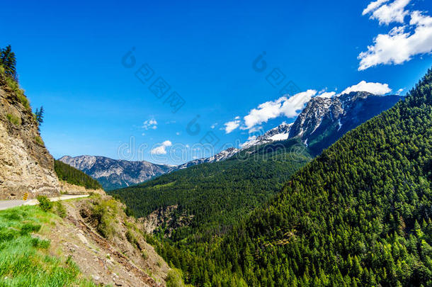 看法关于指已提到的人雪脱帽致意海岸山一起公路<strong>99</strong>,也英语字母表的第3个字母