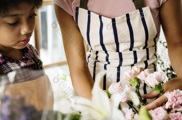 商业关于花商店和女人物主