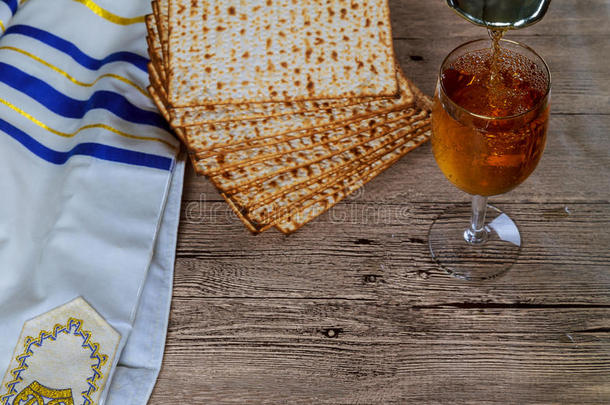 犹太人的乘积食物,犹太人的假日象征无酵饼为犹太人的int.引人注意