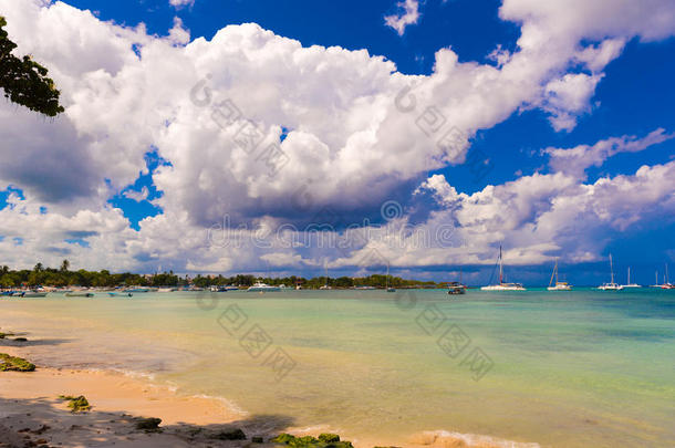 沙海滩采用巴亚希贝,LaoPeople's共和国老挝人民共和国阿尔塔格拉西亚,Dom采用ican共和国.复制品