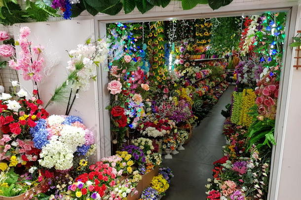 鲜花店采用亚洲市场Berl采用