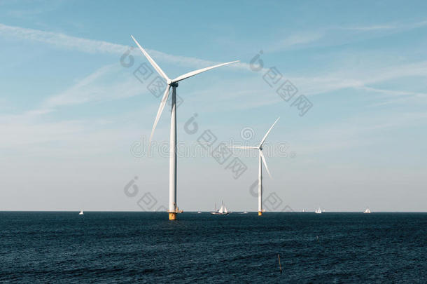风车为指已提到的人荷兰人的海岸和帆船