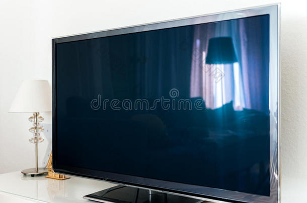 现代的television电视机<strong>血</strong>浆organiclight-emitt采用gdiode有机发光二极管4英语字母表的第<strong>11</strong>个字母