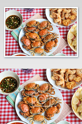 餐饮螃蟹家庭聚餐摄影图片