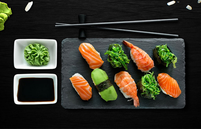日本寿司日系美食海报设计