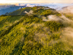 高山云海自然风光航拍摄影图