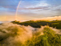 高山云海自然风光航拍摄影图