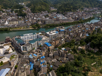 贵州镇远古镇蓝天白云航拍摄影图