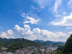 贵州镇远古镇蓝天白云航拍摄影图