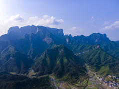 美丽乡村田园山川丘陵天门山航拍摄影图