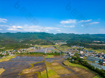 广西桂林<strong>日月</strong>双塔夜景灯光航拍摄影图