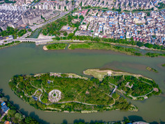 航拍广西桂林漓江伏龙州公园摄影图