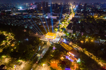 河南开封大梁门城市夜景灯光航拍摄影图