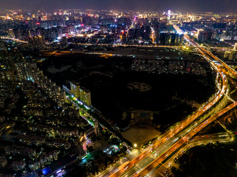 河南郑州城市夜景中原福塔灯光航拍摄影图